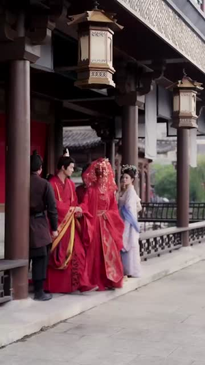 三结三散之但愿从未与君识(51集) 三结三散之但愿从未与君识(51集)高虐短剧