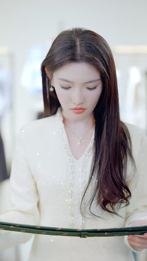 闪婚后,白爷你老婆撩爆了(85集) 闪婚后,白爷你老婆撩爆了(85集)催婚短剧