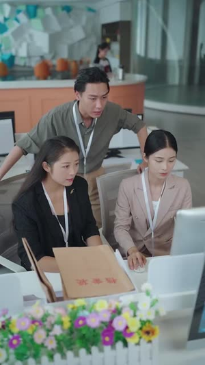 弃考后，我颠覆全球科学界（70集）现象级短剧