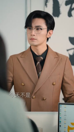你与月亮共眠(99集) 你与月亮共眠(99集)太绝了