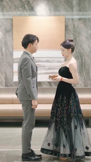 被闪婚老公套路（40集）高清版