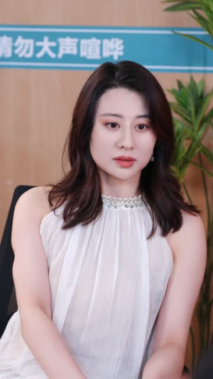 女扮男装后我掰弯了闪婚总裁(80集) 女扮男装后我掰弯了闪婚总裁(80集)大结局超前点播完整版